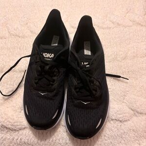 Hoka Clifton 8- worn once